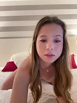 Snapshot of Norabbyxox chatting on February 26, 2025, 1:21 am Norabbyxox online show from February 26, 2025, 1:21 am