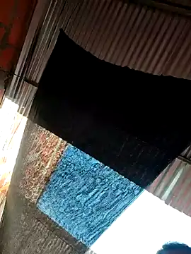 Snapshot of Zoe_Sweett18 chatting on November 8, 2025, 12:27 pm Zoe Sweett18 online show from November 8, 2025, 12:27 pm