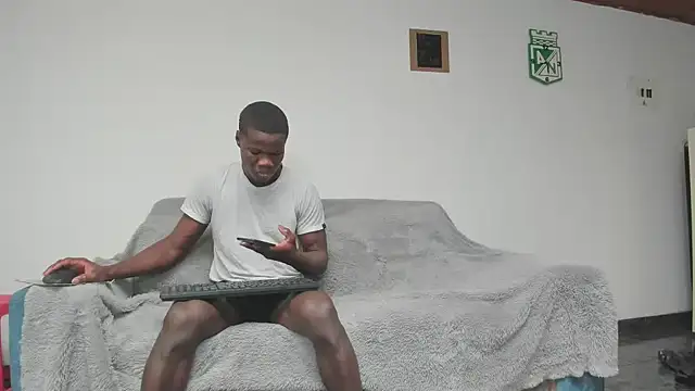 Snapshot of nene-5 chatting on September 18, 2025, 5:04 pm nene-5 online show from September 18, 2025, 5:04 pm