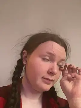 Snapshot of VenusandIppy chatting on March 20, 2025, 8:51 pm VenusandIppy online show from March 20, 2025, 8:51 pm