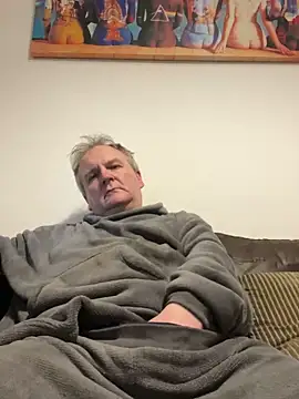 Paolo7619 online show from April 11, 2026, 1:32 am