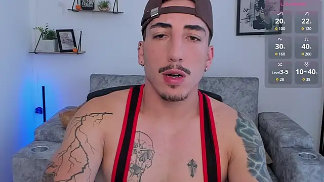 Snapshot of dylanspencer28 chatting on October 27, 2025, 7:40 pm dylanspencer28 online show from October 27, 2025, 7:40 pm