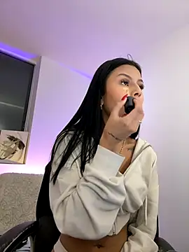 Snapshot of Michell_sr chatting on October 2, 2025, 1:12 am Michell sr online show from October 2, 2025, 1:12 am