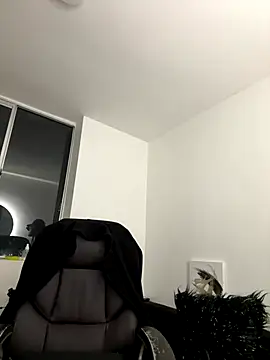 Snapshot of Michell_sr chatting on October 5, 2025, 1:26 am Michell sr online show from October 5, 2025, 1:26 am