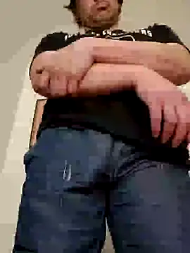 Snapshot of almighty_d chatting on January 19, 2025, 1:10 am almighty d online show from January 19, 2025, 1:10 am