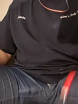 Snapshot of almighty_d chatting on January 28, 2025, 7:22 am almighty d online show from January 28, 2025, 7:22 am