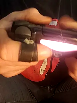 Snapshot of almighty_d chatting on February 28, 2025, 5:15 am almighty d online show from February 28, 2025, 5:15 am