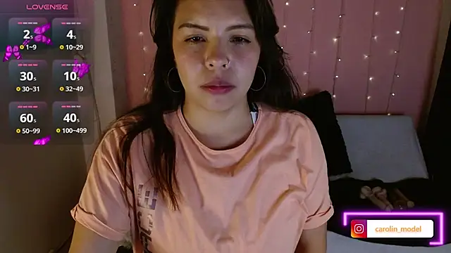 cute bunny95 online show from January 30, 2025, 1:10 pm