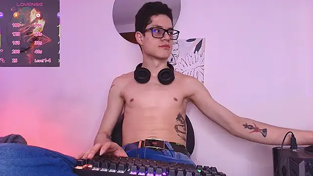 wolfandsky online show from March 4, 2026, 11:49 am