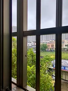 Snapshot of Issac6592 chatting on October 5, 2025, 2:10 am Issac6592 online show from October 5, 2025, 2:10 am