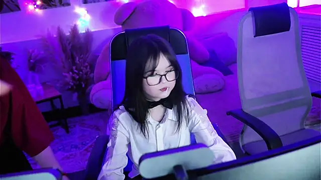 DiaAngell online show from March 1, 2026, 8:22 pm