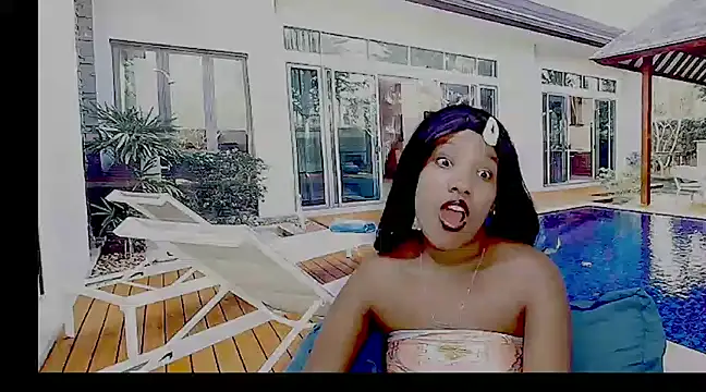 EroticSexyPrada online show from January 31, 2025, 9:59 am