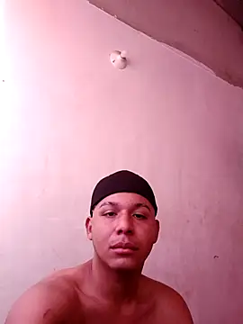 Snapshot of nico_moon1 chatting on November 6, 2025, 6:20 pm nico moon1 online show from November 6, 2025, 6:20 pm