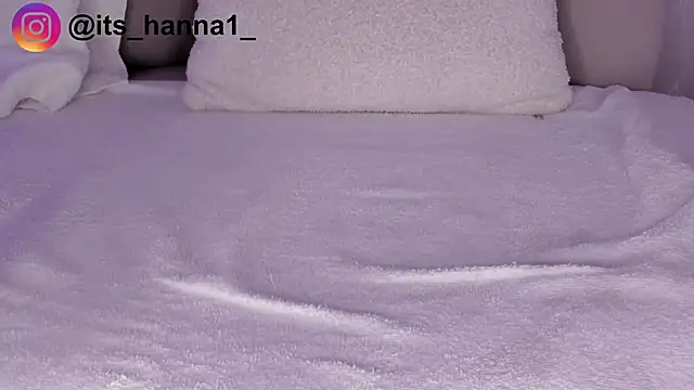 cutte hanna18 online show from June 2, 2026, 9:50 pm