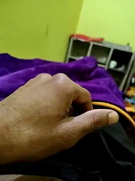 Snapshot of 08uhj chatting on February 4, 2026, 6:03 pm 08uhj online show from February 4, 2026, 6:03 pm