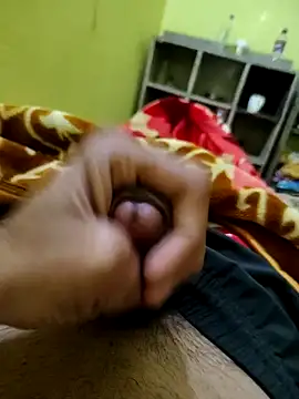 Snapshot of 08uhj chatting on March 24, 2026, 6:46 pm 08uhj online show from March 24, 2026, 6:46 pm