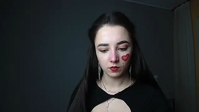 Eva Gloryy online show from February 14, 2025, 8:26 pm