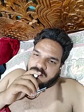 Snapshot of shaikhu chatting on November 4, 2025, 10:09 pm shaikhu online show from November 4, 2025, 10:09 pm