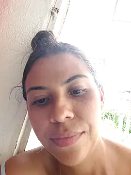 Snapshot of CallMeHeaven chatting on September 24, 2025, 6:33 pm CallMeHeaven online show from September 24, 2025, 6:33 pm