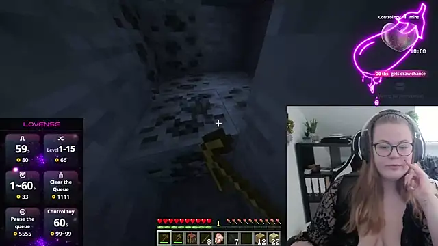 Snapshot of EveBaker04 chatting on September 28, 2025, 9:36 am EveBaker04 online show from September 28, 2025, 9:36 am