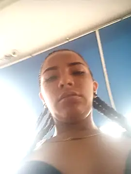 Stephanie69ryanhot online show from April 6, 2026, 12:39 pm