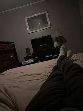 biggzee6 online show from March 29, 2026, 4:56 am