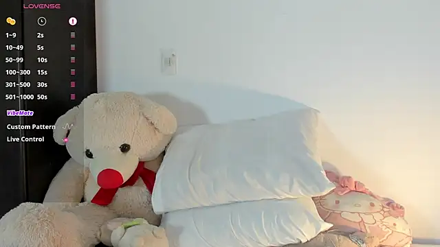 Snapshot of cute_dani01 chatting on June 6, 2026, 12:49 am cute dani01 online show from June 6, 2026, 12:49 am