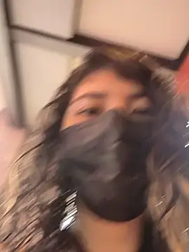 GinnyDelice online show from February 18, 2025, 11:30 pm