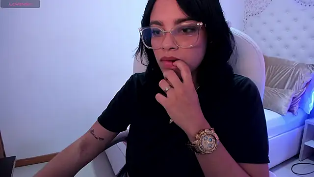 luciana stolem online show from January 29, 2025, 3:58 pm