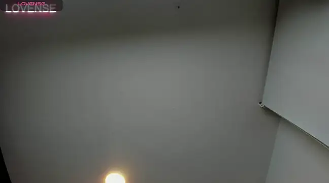 Snapshot of alicia_chris chatting on February 12, 2025, 3:40 am alicia chris online show from February 12, 2025, 3:40 am