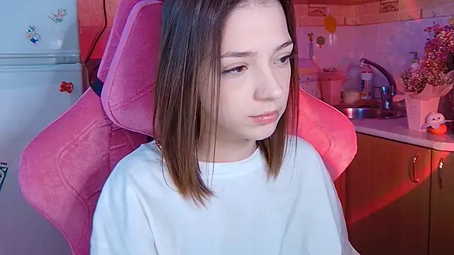 PamBeesly online show from March 22, 2026, 2:20 pm