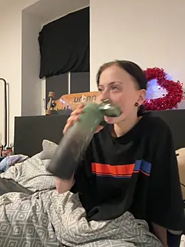 Snapshot of Ciara2004 chatting on February 25, 2026, 1:48 am Ciara2004 online show from February 25, 2026, 1:48 am