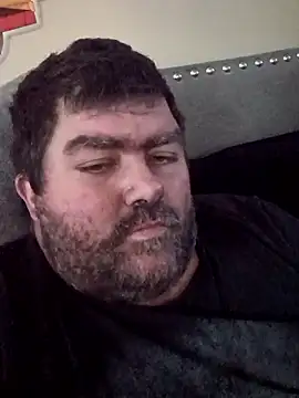 Snapshot of Rcraigue4 chatting on November 11, 2025, 9:15 pm Rcraigue4 online show from November 11, 2025, 9:15 pm