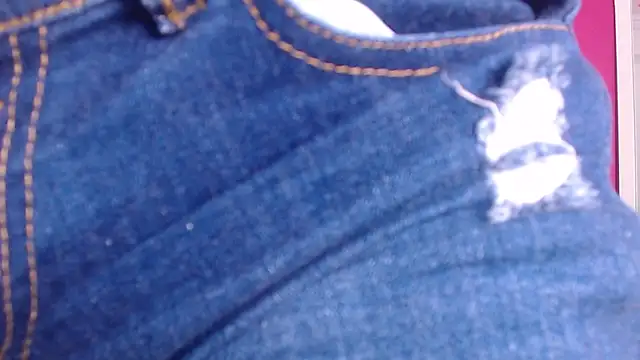 Snapshot of tinyy_whore18 chatting on October 16, 2025, 4:19 pm tinyy whore18 online show from October 16, 2025, 4:19 pm