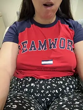 Snapshot of haskadin chatting on October 12, 2025, 7:02 pm haskadin online show from October 12, 2025, 7:02 pm