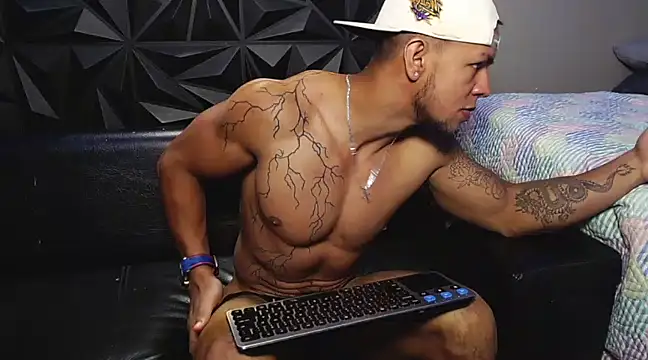 Jacob Beckett online show from February 19, 2025, 11:04 pm