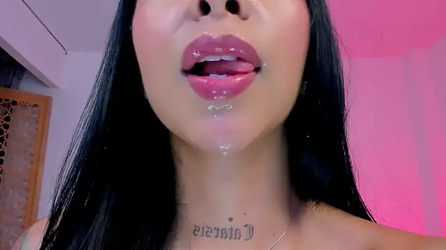 Snapshot of sophierooy22 chatting on March 12, 2026, 3:07 pm sophierooy22 online show from March 12, 2026, 3:07 pm