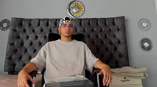 Snapshot of RYAN_PATERSON chatting on January 23, 2025, 7:51 pm RYAN PATERSON online show from January 23, 2025, 7:51 pm