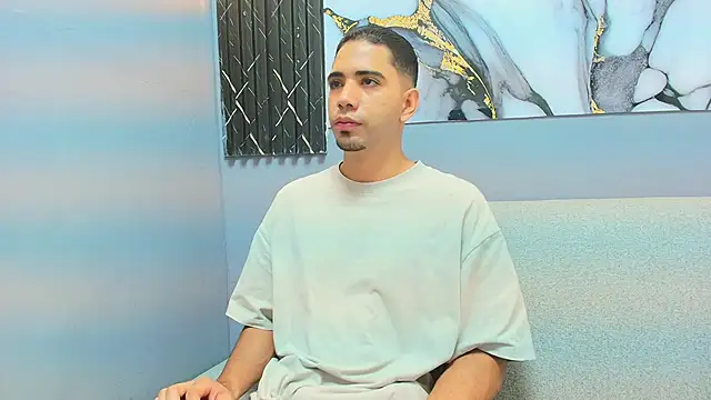 Snapshot of RYAN_PATERSON chatting on October 6, 2025, 12:35 pm RYAN PATERSON online show from October 6, 2025, 12:35 pm