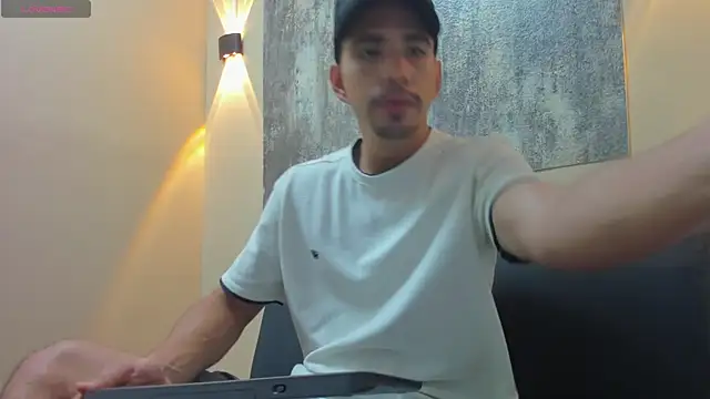 Snapshot of RYAN_PATERSON chatting on November 1, 2025, 1:02 pm RYAN PATERSON online show from November 1, 2025, 1:02 pm