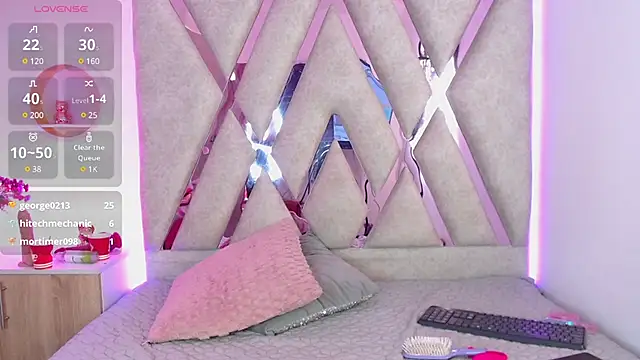 Snapshot of Sophia_waalker__1 chatting on January 19, 2025, 5:49 pm Sophia waalker 1 online show from January 19, 2025, 5:49 pm