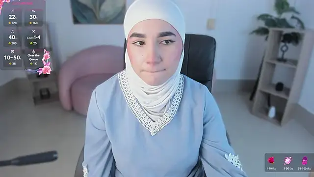 Ayha khalaf online show from November 16, 2025, 1:11 am