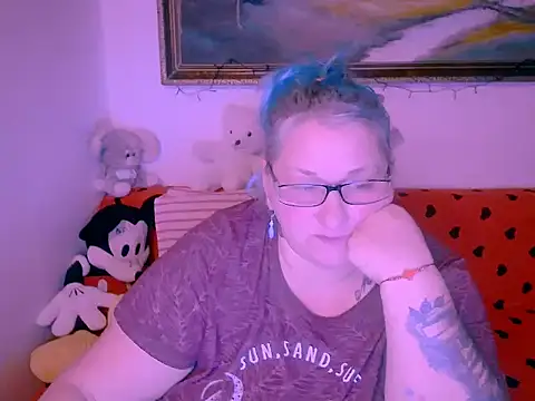 Snapshot of mayamayx chatting on November 26, 2025, 5:25 pm mayamayx online show from November 26, 2025, 5:25 pm