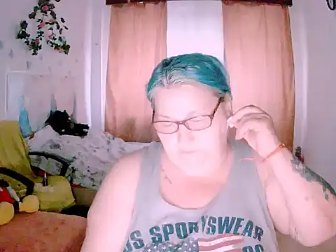 Snapshot of mayamayx chatting on May 11, 2026, 4:26 pm mayamayx online show from May 11, 2026, 4:26 pm
