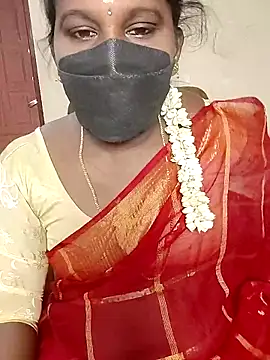 Snapshot of Tamil_flowergril chatting on September 14, 2025, 5:56 pm Tamil flowergril online show from September 14, 2025, 5:56 pm