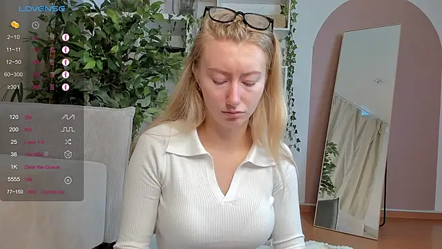 Rachel Rut online show from September 18, 2025, 4:14 am