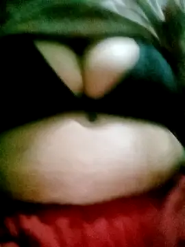 Snapshot of SexyRiyaaa chatting on February 4, 2025, 2:43 pm SexyRiyaaa online show from February 4, 2025, 2:43 pm