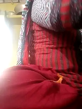 Snapshot of SexyRiyaaa chatting on February 9, 2025, 4:57 am SexyRiyaaa online show from February 9, 2025, 4:57 am