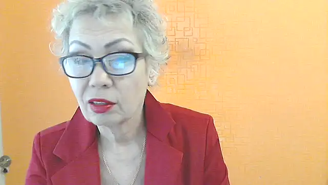 Snapshot of NessyJenixs chatting on February 2, 2026, 8:02 am NessyJenixs online show from February 2, 2026, 8:02 am