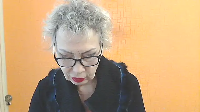 Snapshot of NessyJenixs chatting on February 5, 2026, 8:08 am NessyJenixs online show from February 5, 2026, 8:08 am